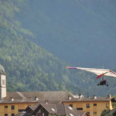Roulotte De Boheme Lathuile
